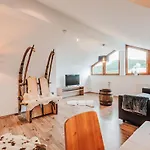 Hoamat By Interhome Goldegg